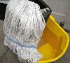Continental A02513 White Mop Head Blend NAT Loop End 32 oz. Large 1 inch Band Thumbnail 1