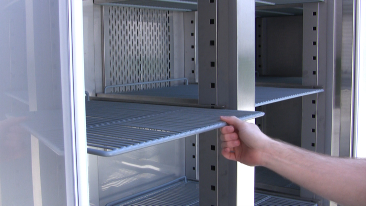Avantco CFD-3FF 3 Door Reach In Freezer Review Avantco CFD-3FF 3 Door Reach In Freezer Review