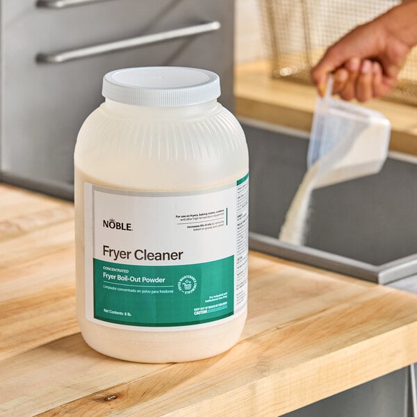8 lb. Concentrated Boil-Out Fryer Cleaner - 4/Case