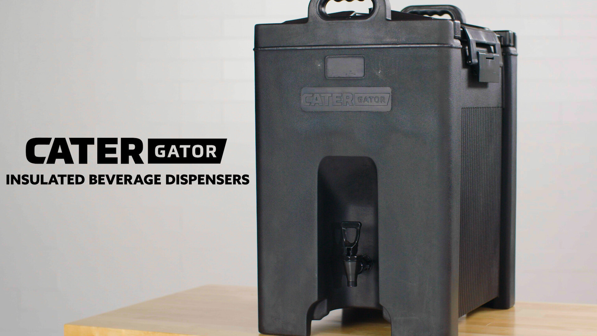 CaterGator Insulated Drink Dispenser at WebstaurantStore