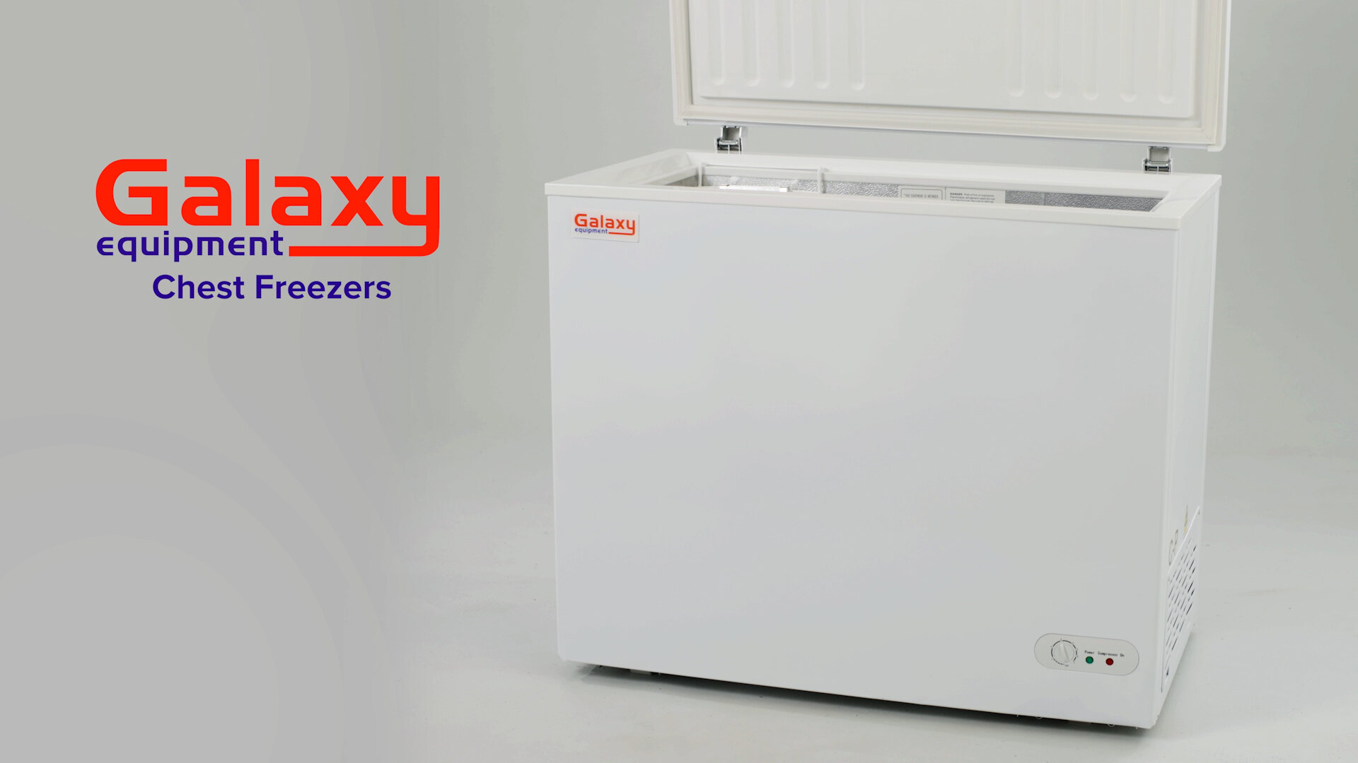 Maxx Cold MXSH30.0SHC 30 Cu. ft. Solid Chest Freezer
