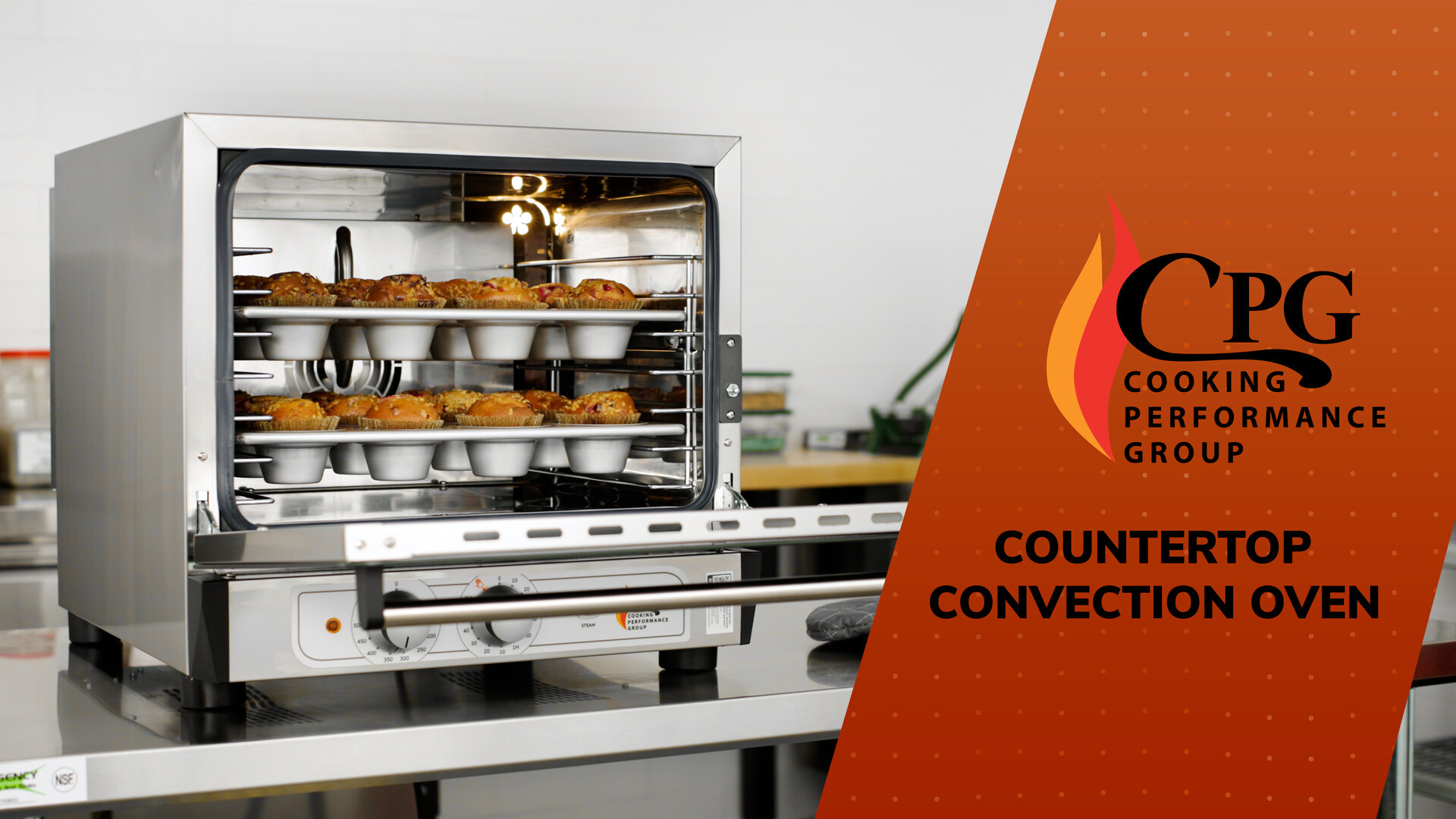 Avantco CO-46M Full Size Countertop Convection Oven with Steam Injection,  4.4 cu. ft. - 208/240V, 3,500/4,600W