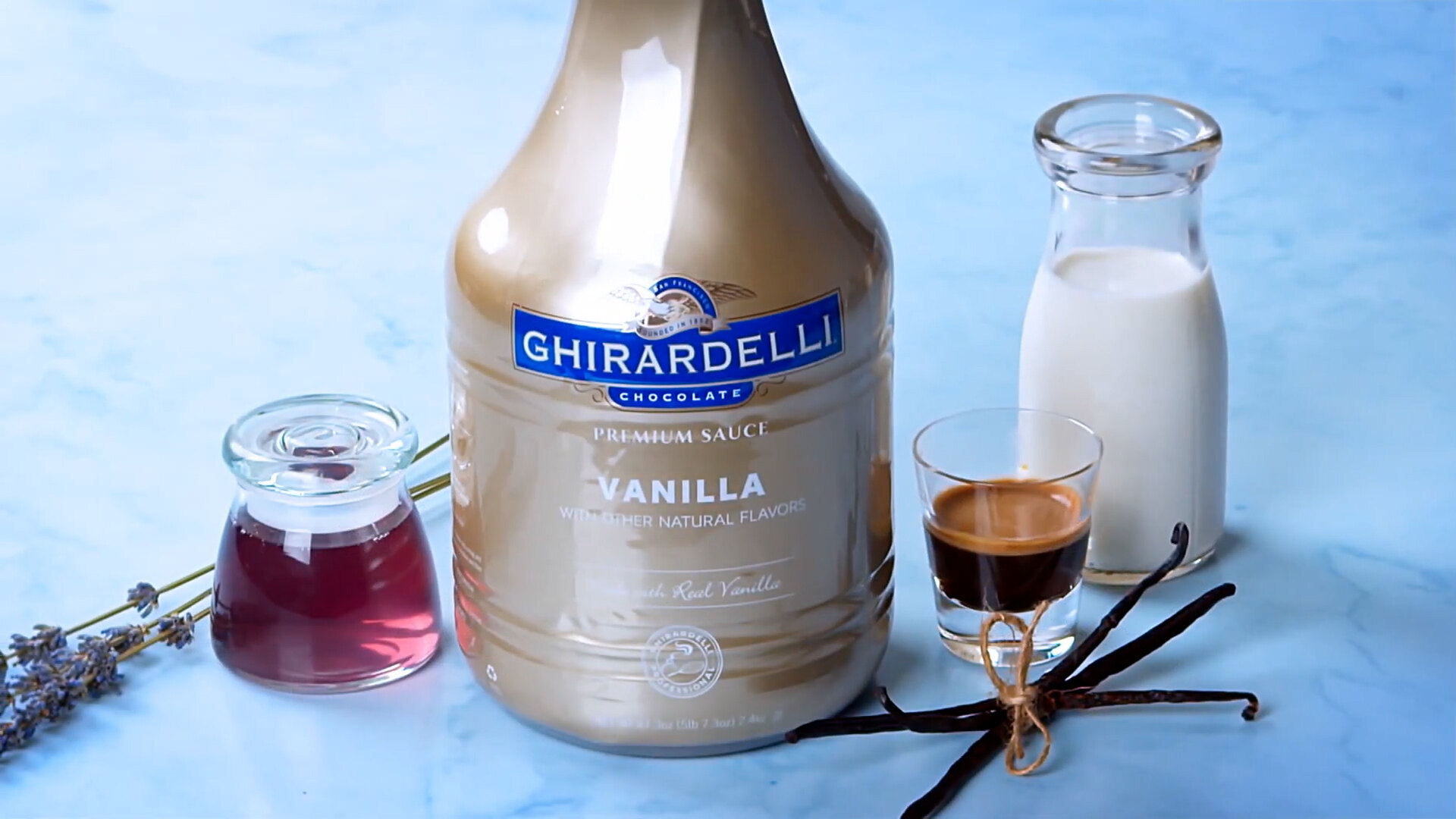 Ghirardelli 64 Fl Oz White Chocolate Flavoring Sauce - Baking & Dessert Syrup
