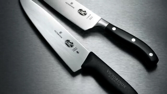 Victorinox 47641 Fibrox® Pro 12 Serrated Slicing Knife